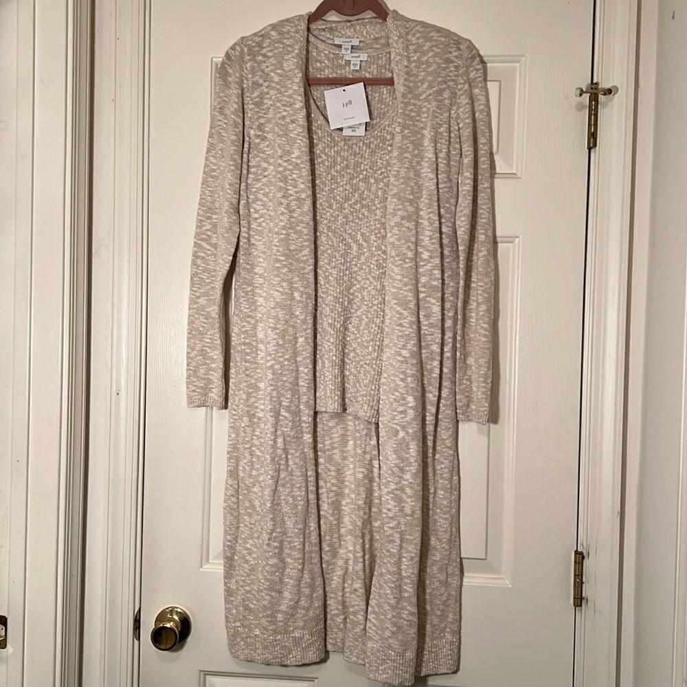 NWT J.Jill Two Piece Oat meal tank and cardigan set